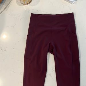 Lululemon Align High Rise 25” pant. Size 6.